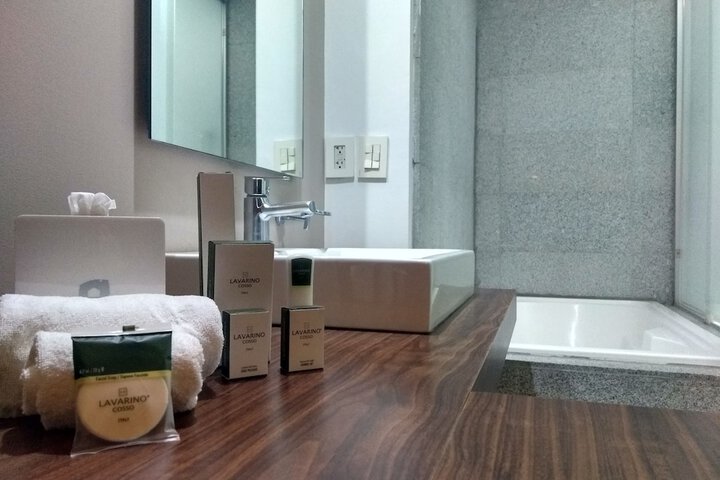 Clean Restrooms
