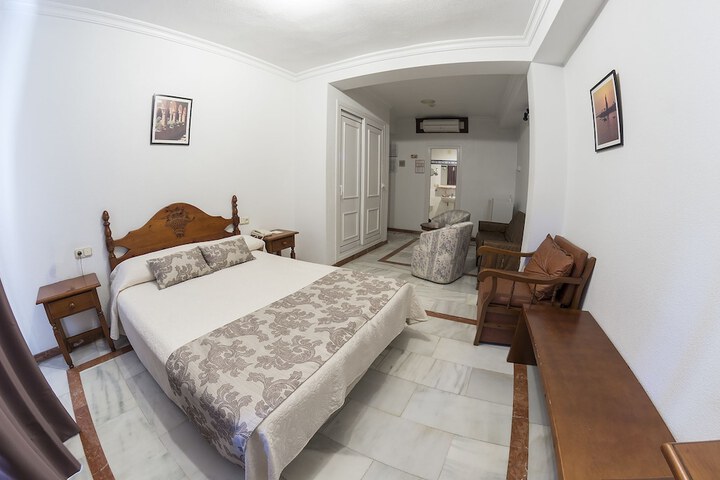 Room 6 of 41