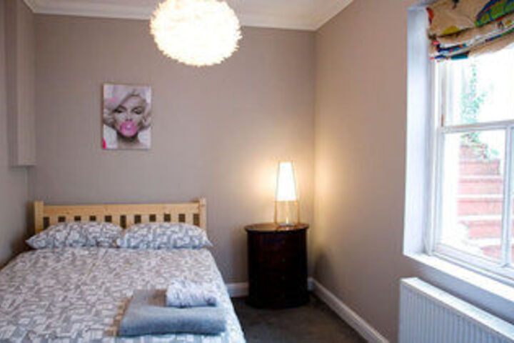 Room 17 of 23