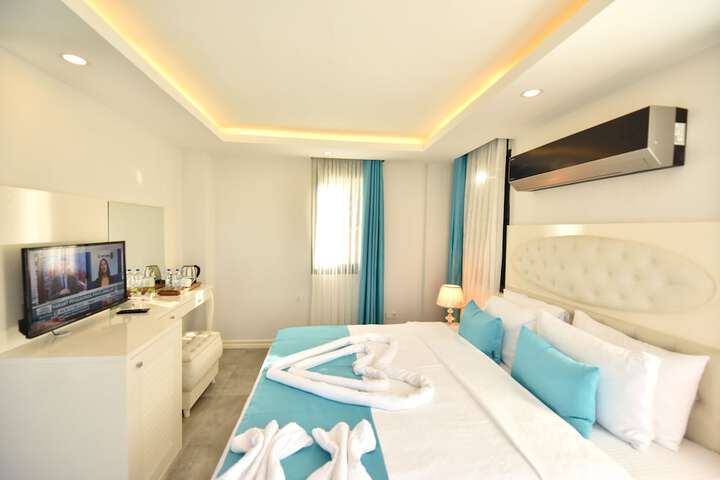 Room 14 of 43