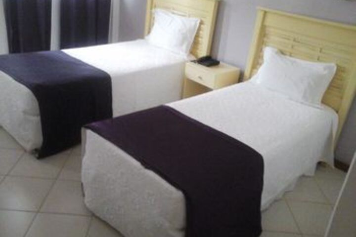 Room 34 of 57
