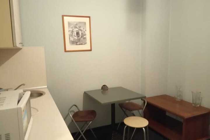 Room 6 of 35