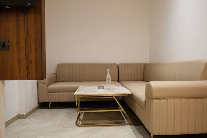 Room 41 of 54