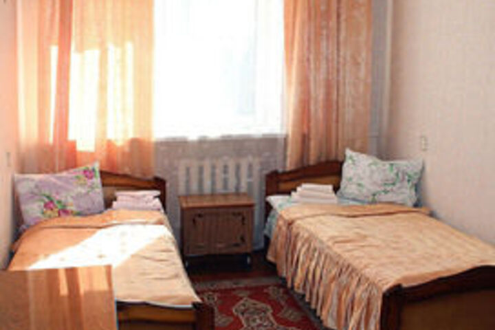 Room 43 of 68