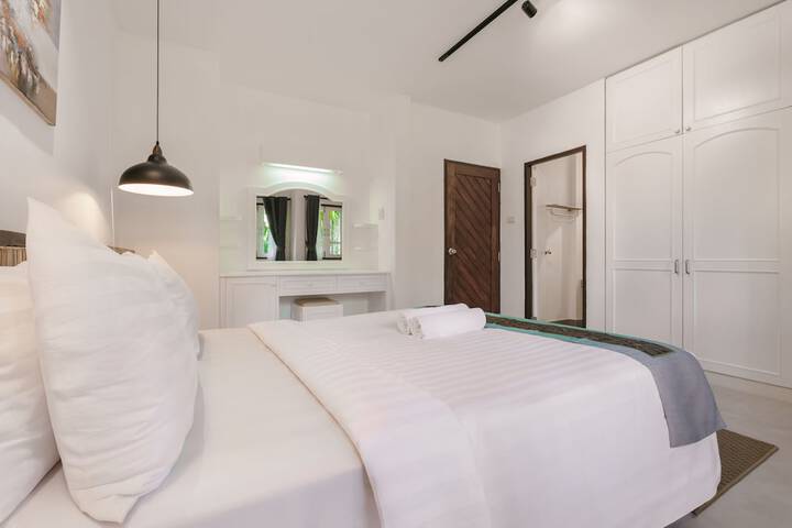 Room 5 of 58