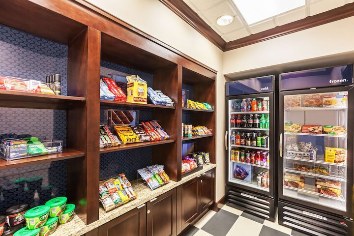 Snack bar