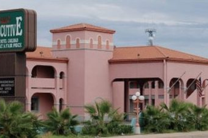 Executive Suites Hotel