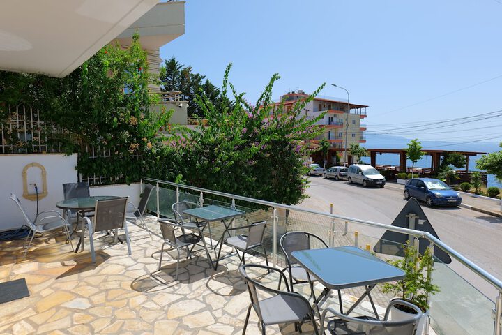 Terrace/Patio 38 of 67