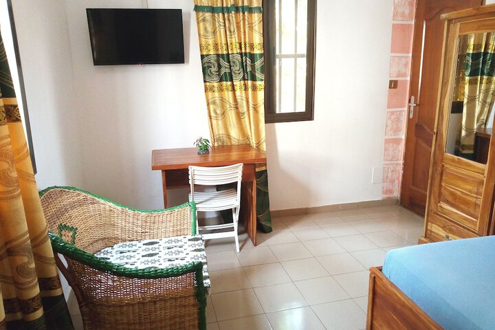 Room 12 of 56
