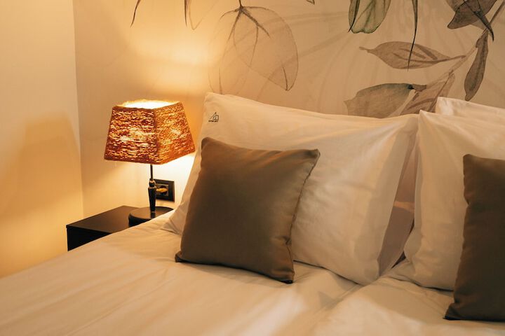 Room 56 of 184