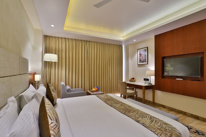 Room 17 of 23