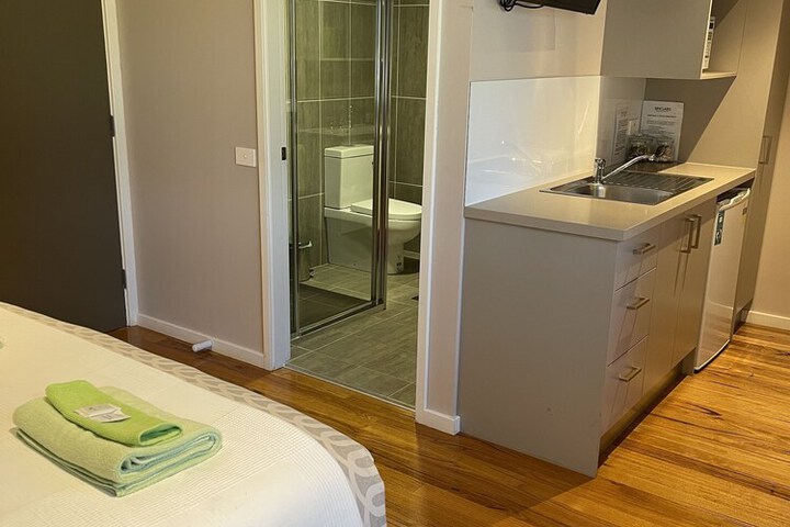 Room 30 of 123