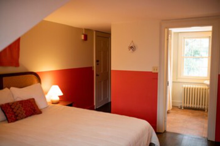 Room 43 of 126