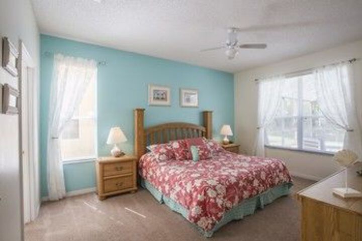 Room 11 of 24