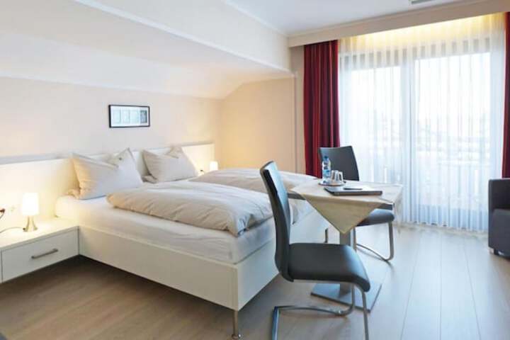 Room 14 of 56