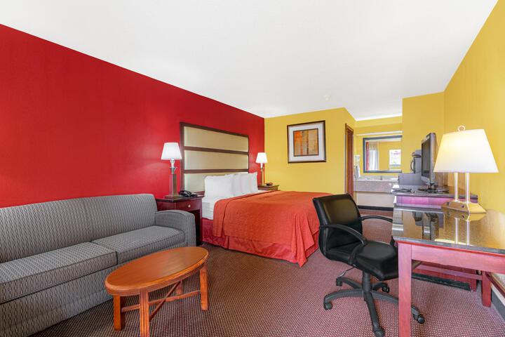 Room 13 of 25