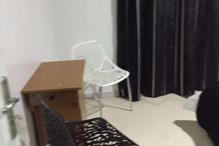Room 15 of 23
