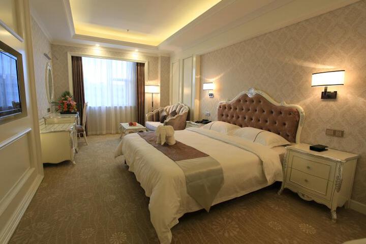 Room 19 of 20