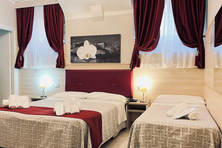 Room 8 of 42