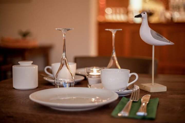 Breakfast/Coffee Service 29 of 32
