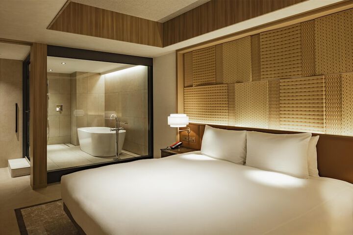 Room 30 of 124