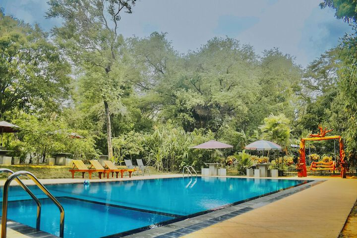 Pool 46 of 62