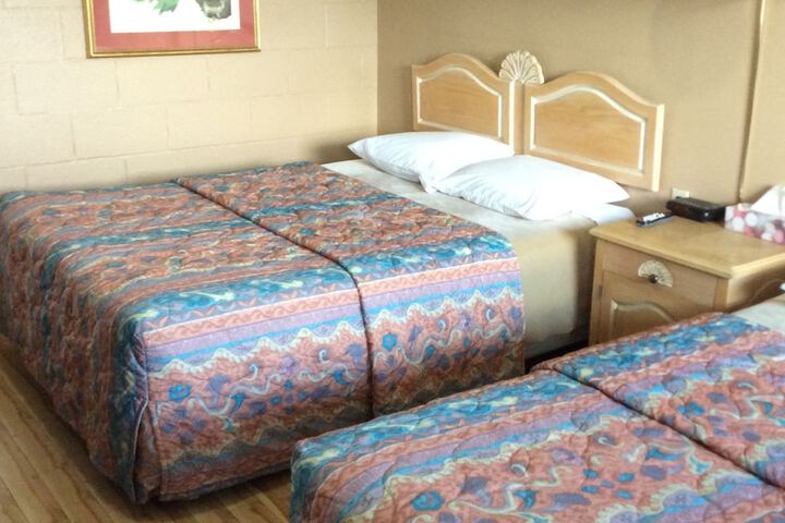 Room 16 of 45