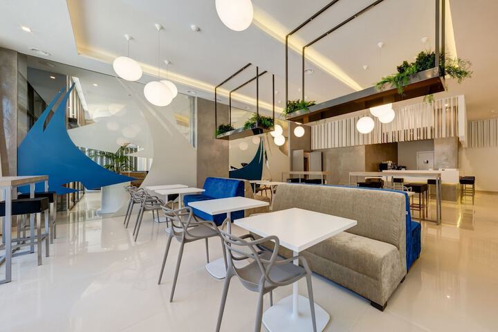 Guest Lobby