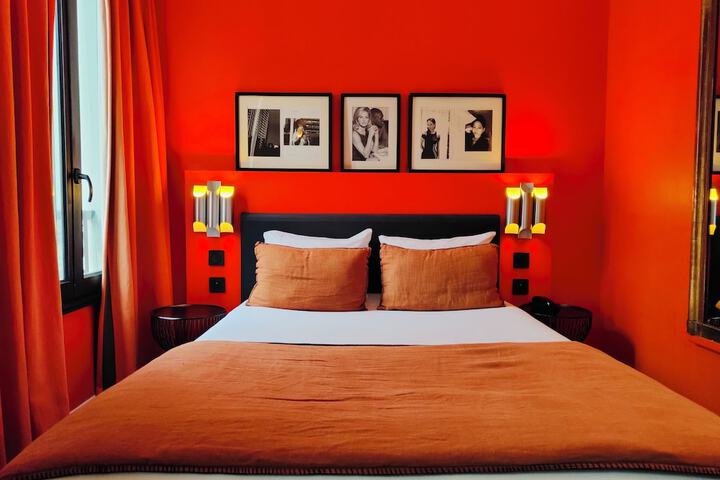 Room 15 of 74