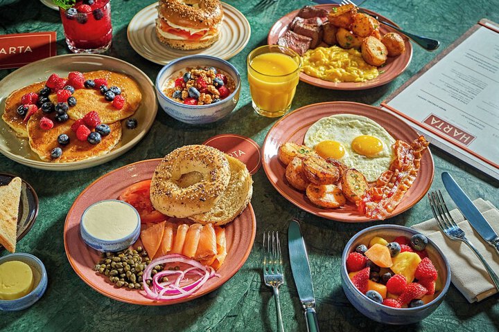 Breakfast/Coffee Service 18 of 28