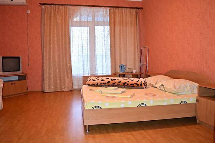 Room 45 of 93