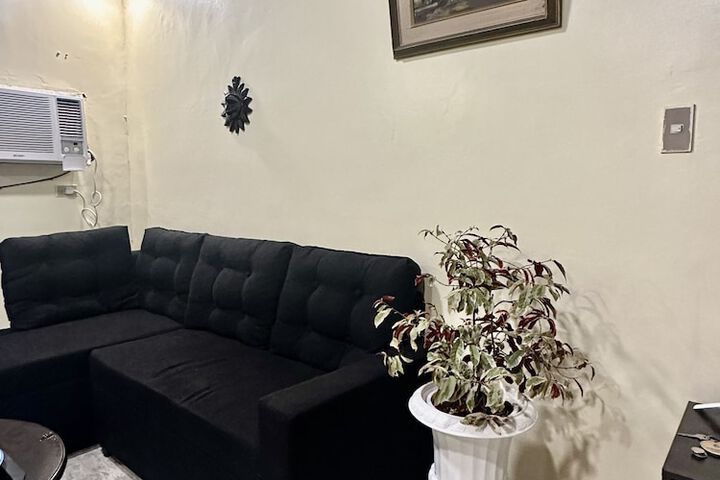 Room 27 of 78