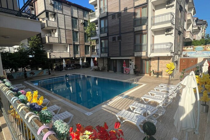 Hotel 37 of 37
