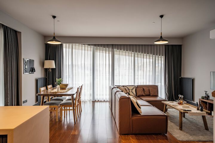 Room 10 of 92