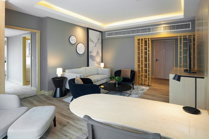 Room 86 of 277