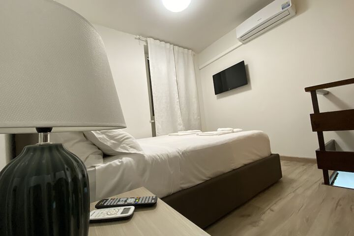 Room 10 of 53