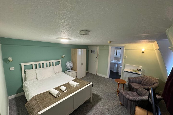 Room 34 of 88