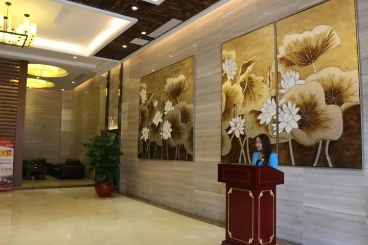 Kunlong Hotel