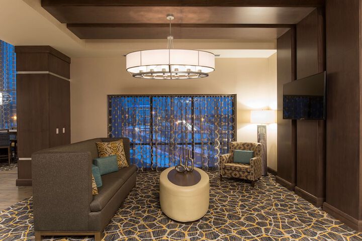 Hotel Interior 11 of 71