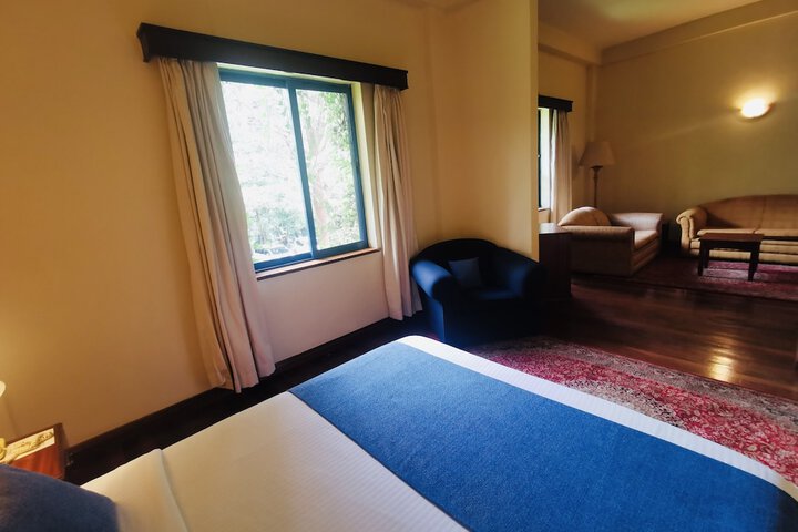 Room 6 of 31