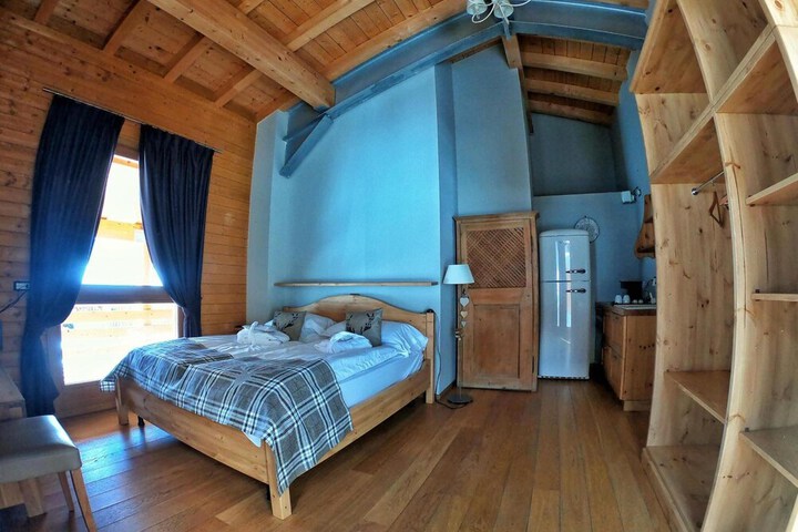 Room 14 of 56