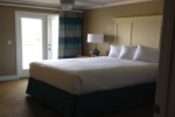 Room 25 of 144