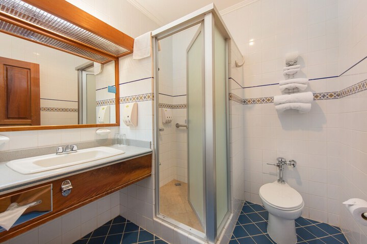 Room 15 of 67
