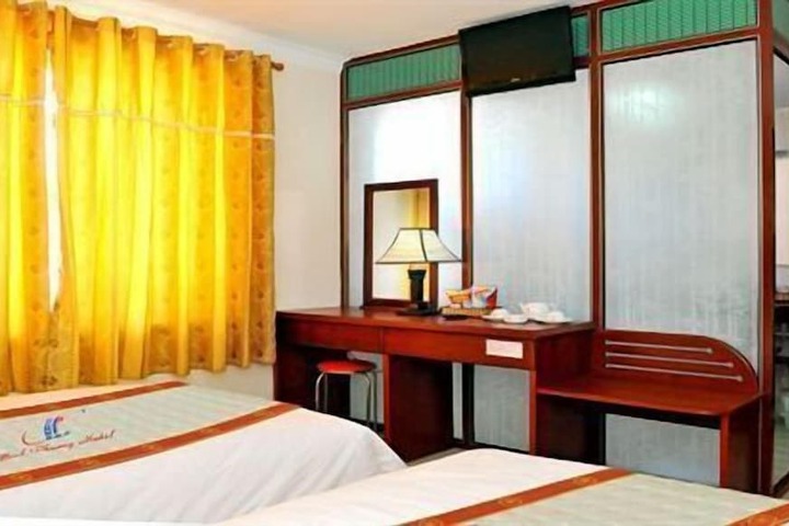 Room 18 of 30