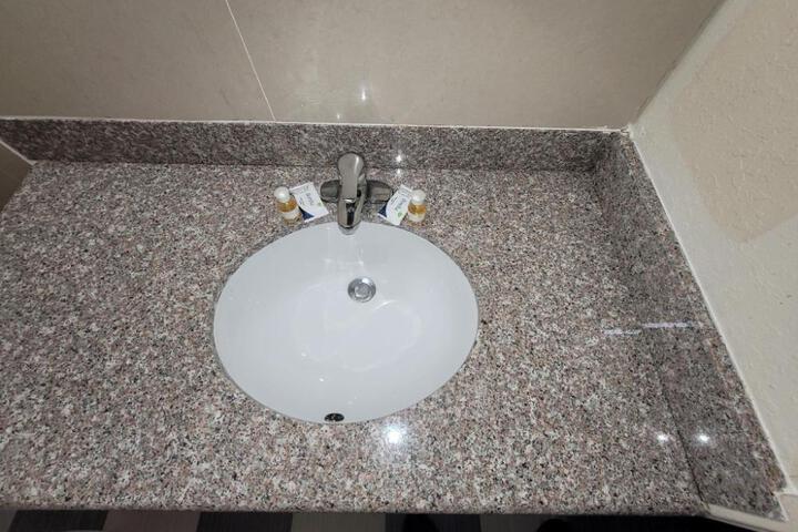Photo 29