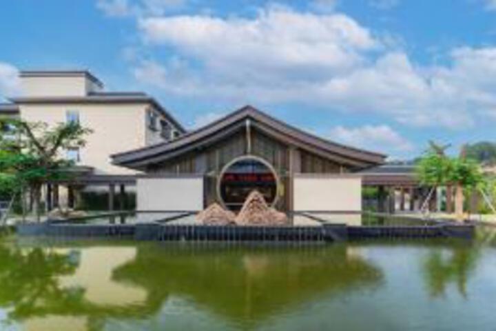 Hua an Yun Gu Junlan Resort Hotel