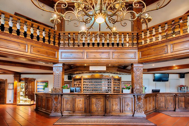 Lobby Photos