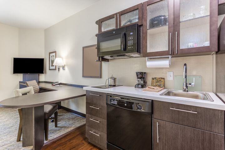Private kitchenette