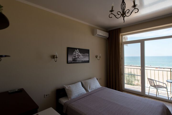 Room 31 of 43