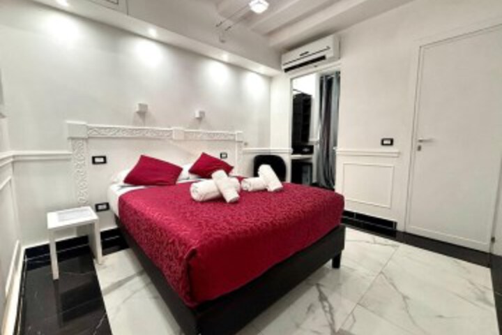 Room 51 of 82